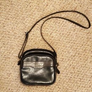 2 tone Jaclyn Smith purse